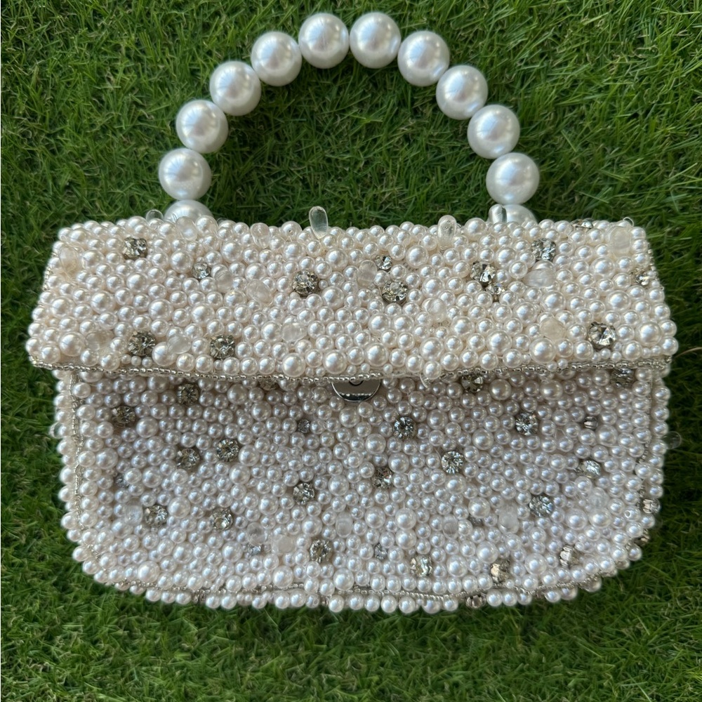 ๐HOST PICK!๐ NWT Fiona beaded pearl strap bag - Picture 9 of 9